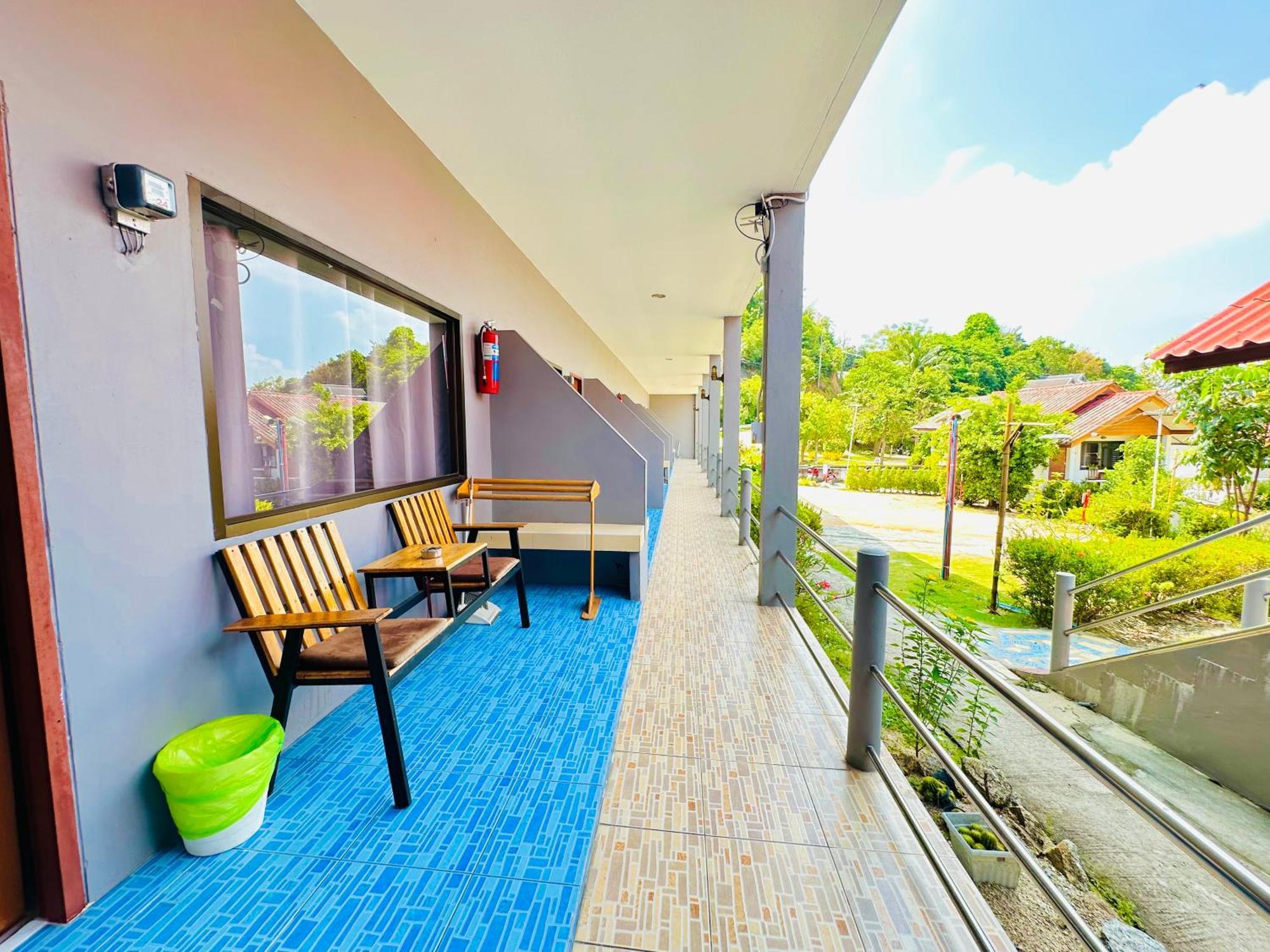 The Scenery Beach Resort Baan Khai Extérieur photo
