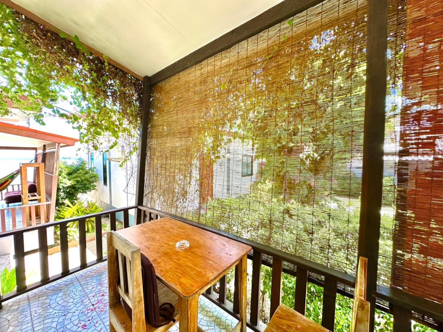 The Scenery Beach Resort Baan Khai Extérieur photo